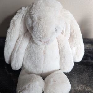Jellycat Cream Bashful Bunny Medium NWOT